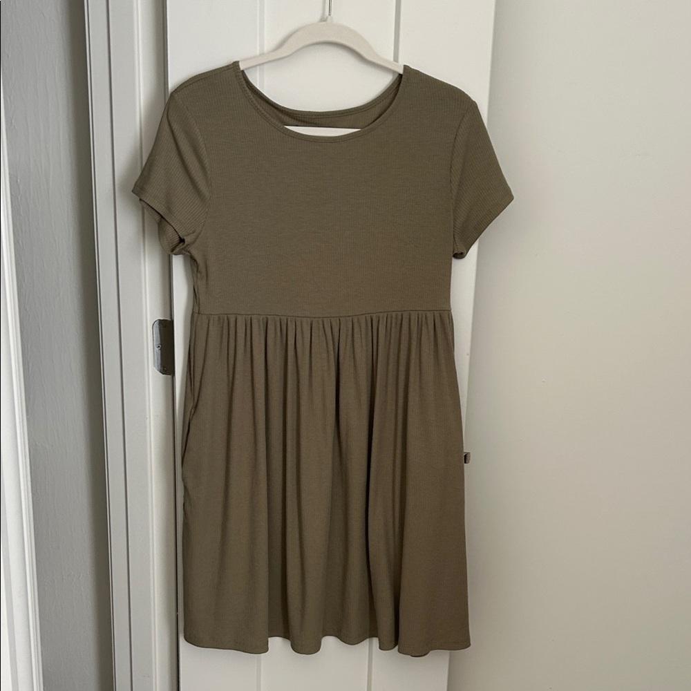 Wild Fable Olive Women’s size medium Casual Dress